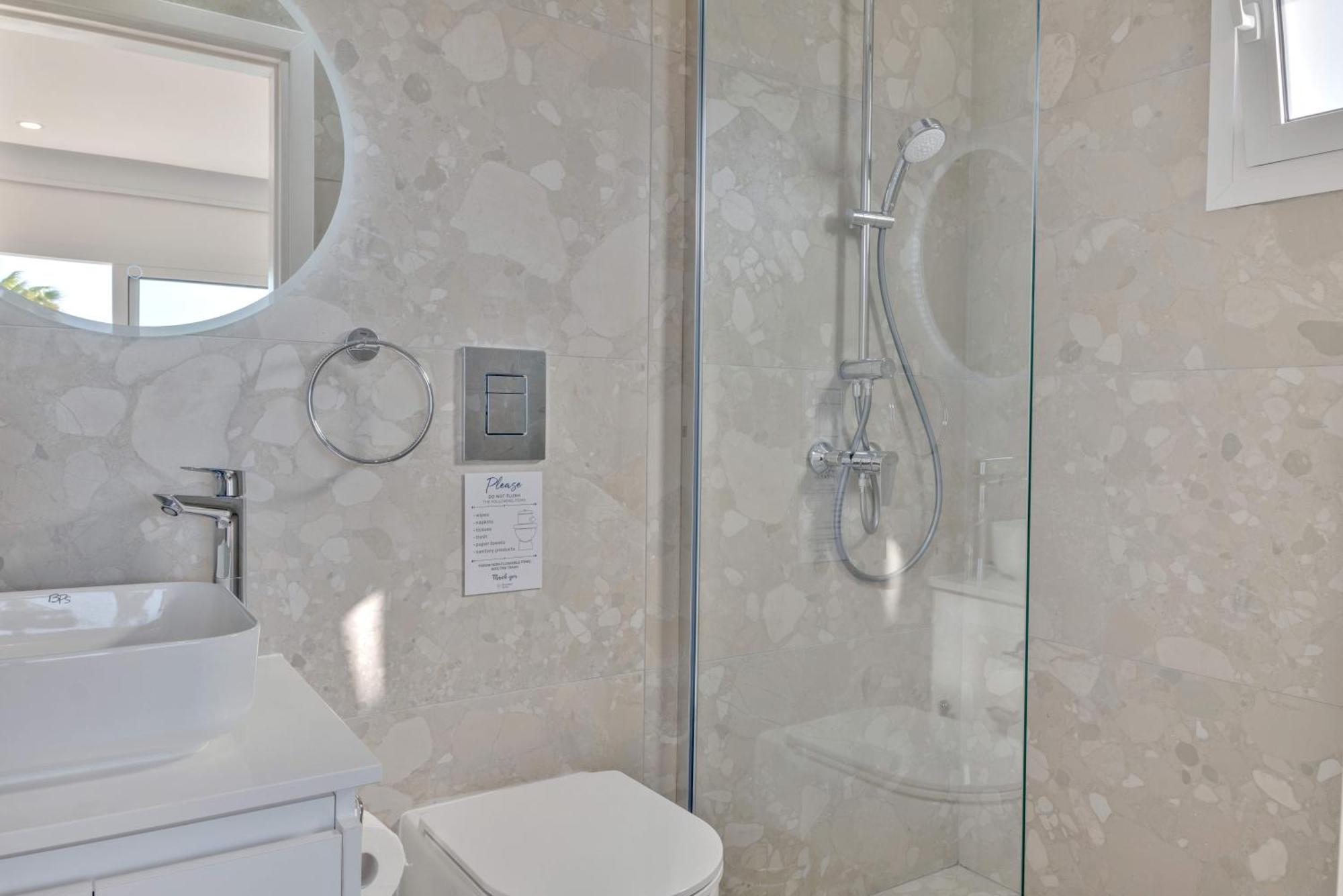 Апартаменты Phaedrus Living: Seaview Luxury Flat Limnaria 150 Пафос Экстерьер фото