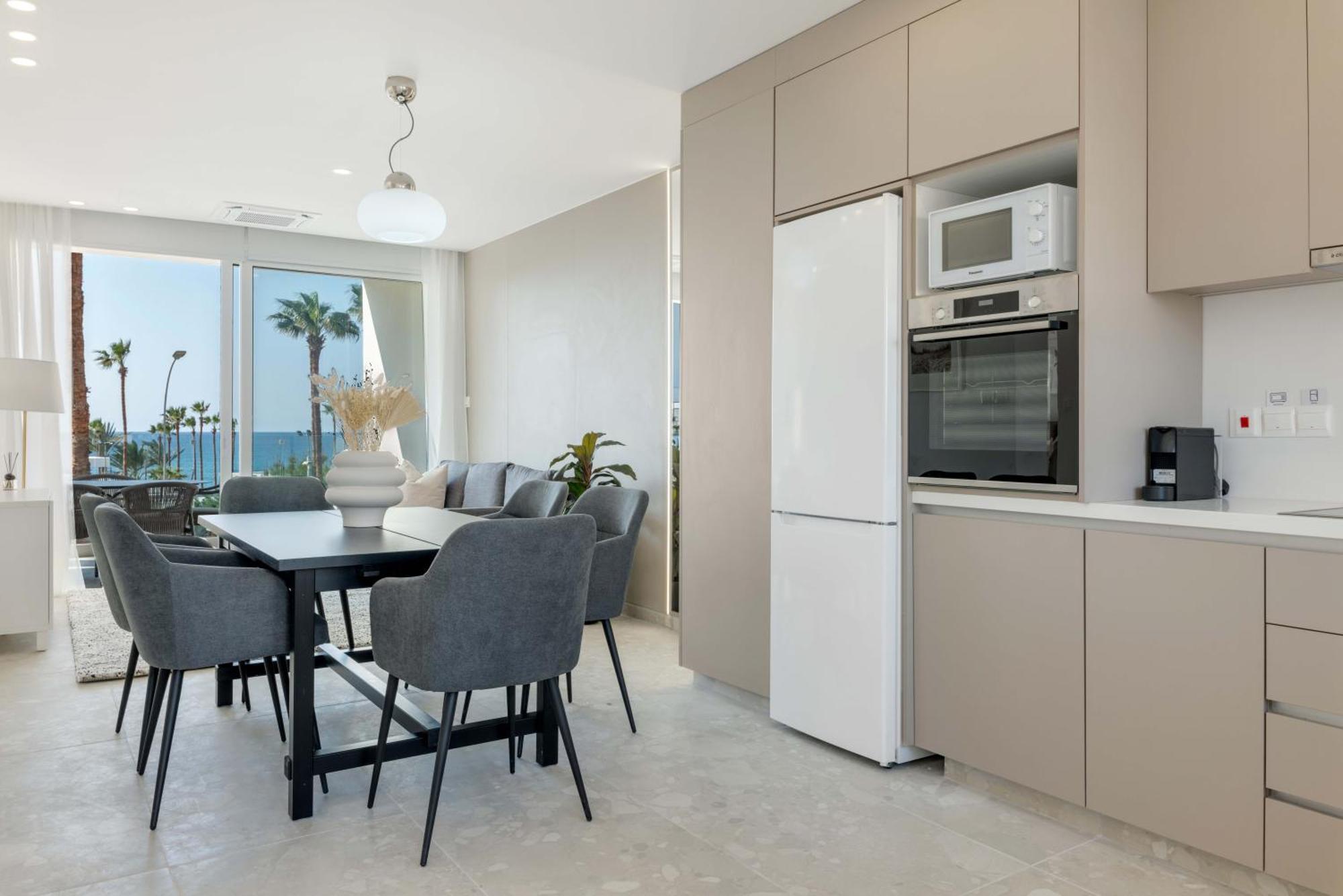 Апартаменты Phaedrus Living: Seaview Luxury Flat Limnaria 150 Пафос Экстерьер фото