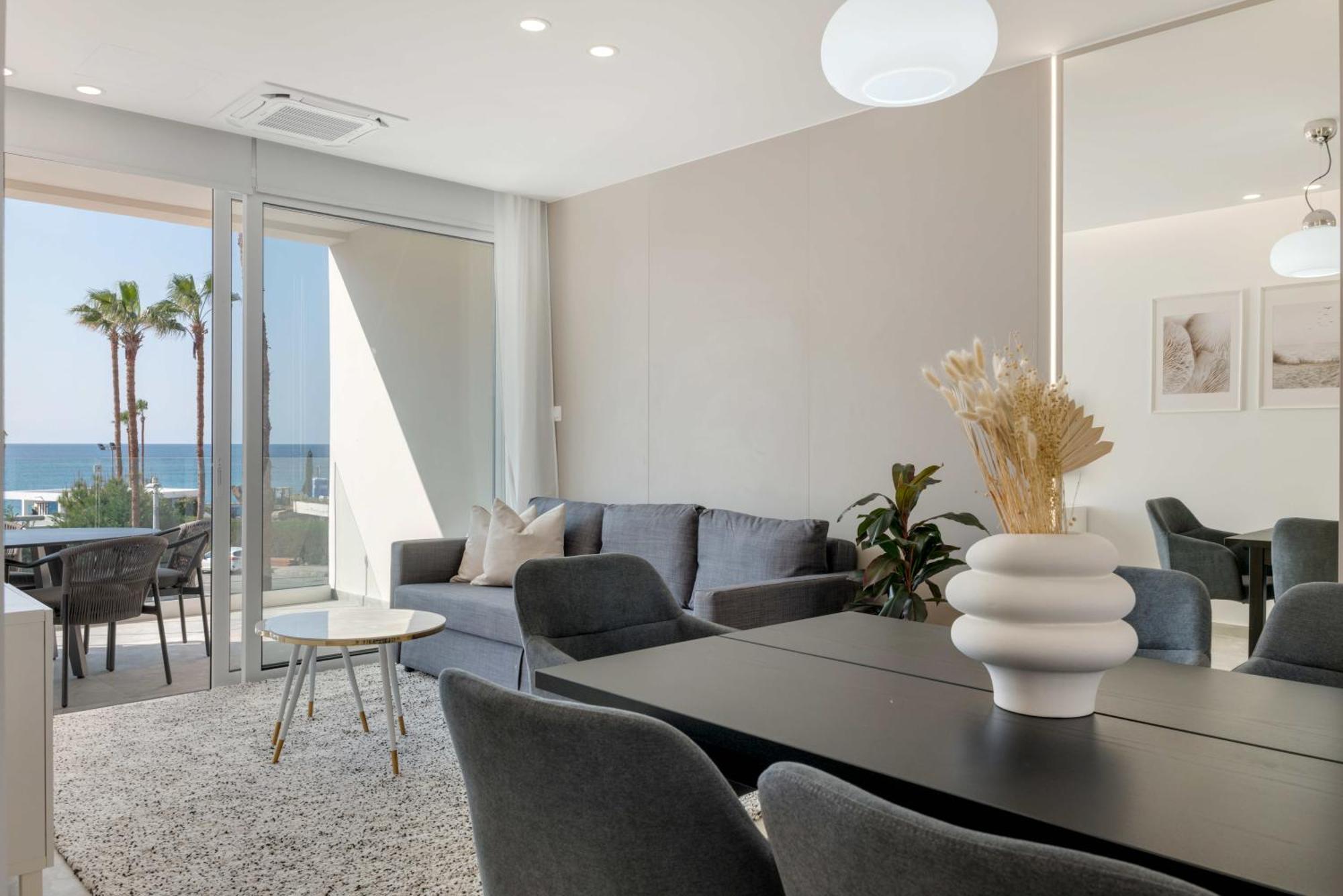 Апартаменты Phaedrus Living: Seaview Luxury Flat Limnaria 150 Пафос Экстерьер фото